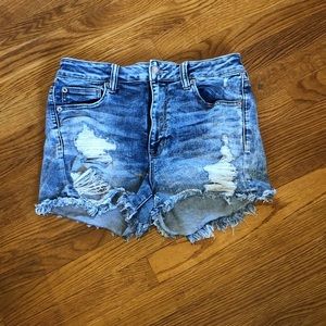 American Eagle distressed high rise shorts